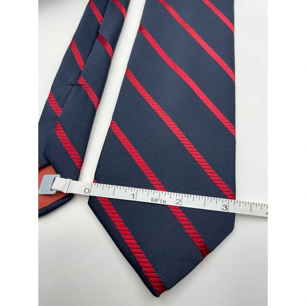 Manhattan Tie Navy Blue Red Repp Stripe Silk Blend Made in USA Standard 3.25